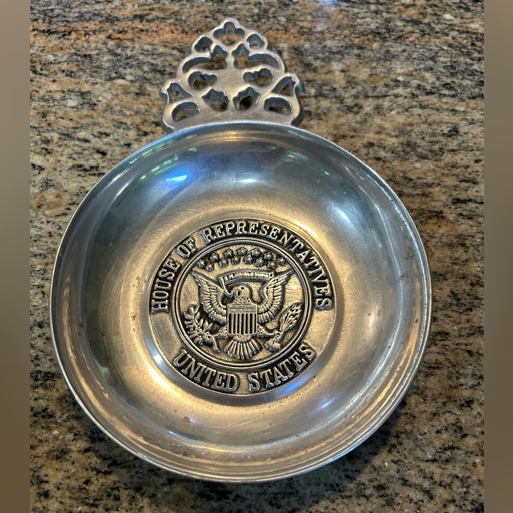 ARMETALE Wilton Pewter Bowl “House of Representatives” United States w/handle